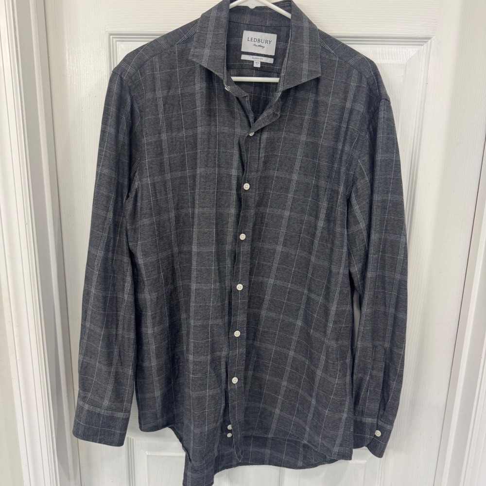 Ledbury Shirtmakers Gray Flannel Button Down‎